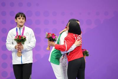 مراسم توزيع مدال بهمنيار در بازيهاي آسيايي هانگژو
