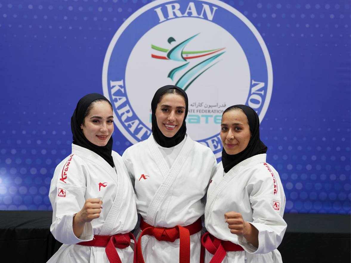 برنز آسيا بر گردن بانوان كاتاروي ايران 