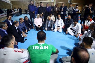بازديد سرپرست وزارت ورزش و رئيس كميته ملي المپيك از اردوي تيم ملي كاراته