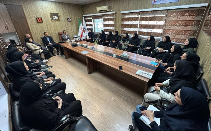 نشست هم‌انديشي مربيان سازنده بانوان برگزار شد
