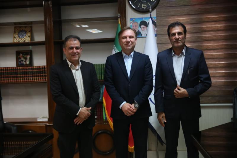 ديدار رئيس فدراسيون كاراته با استاندار بوشهر