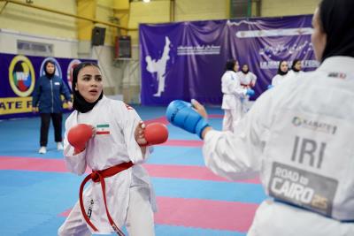 تمرينات ملي پوشان بانوان كاراته كشورمان پيش از اعزام به رقابت هاي قهرماني جهان