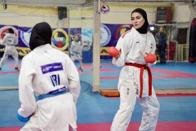 تمرينات ملي پوشان بانوان كاراته كشورمان پيش از اعزام به رقابت هاي قهرماني جهان