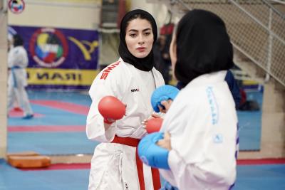 تمرينات ملي پوشان بانوان كاراته كشورمان پيش از اعزام به رقابت هاي قهرماني جهان