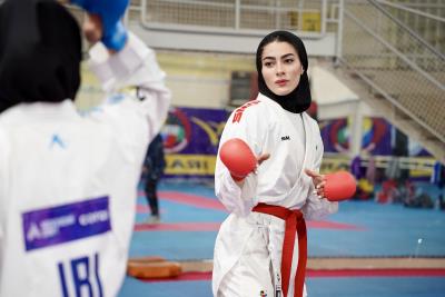 تمرينات ملي پوشان بانوان كاراته كشورمان پيش از اعزام به رقابت هاي قهرماني جهان