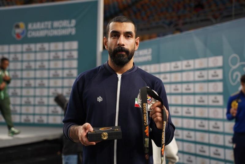 اباذري: سال بسيار خوبي را پشت سر گذاشتم/ كمك به حريف عربستاني تصميمي‌ لحظه‌اي و انساني بود