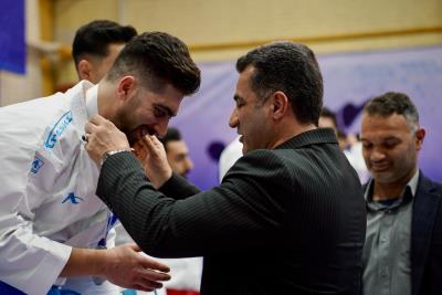 رقابت هاي قهرماني كشور كاتا تيمي بزرگسالان