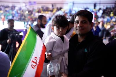 حضور پر شور خانواده كاراته در  گردهمايي بزرگ اقتدار ورزش كشور 