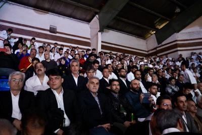 حضور پر شور خانواده كاراته در  گردهمايي بزرگ اقتدار ورزش كشور 