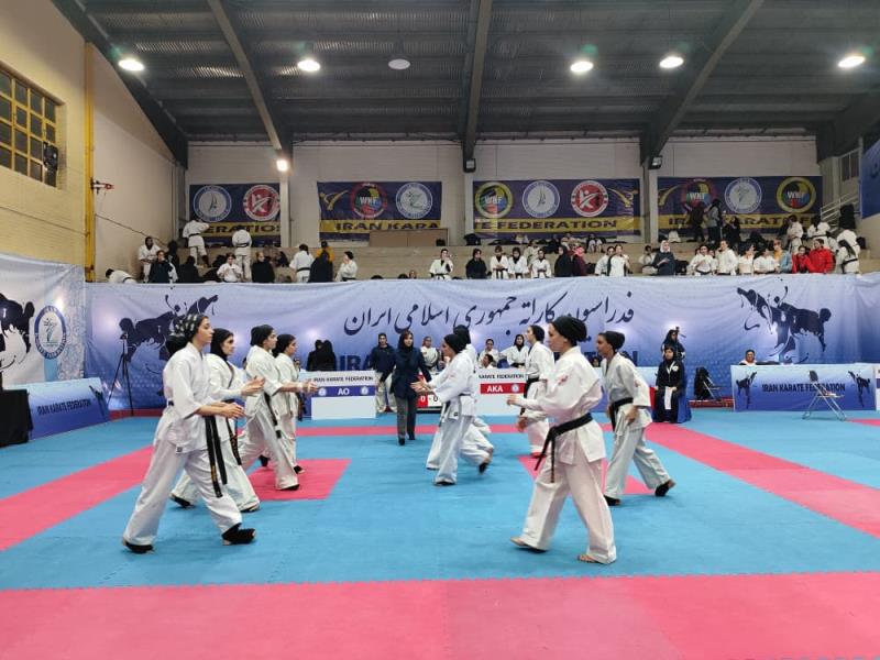  سوپرليگ سبك‌هاي آزاد كاراته بانوان برگزار شد؛هيات كاراته يزد و آينده‌داران ماتسوشيما صدرنشينان گروه يك و ۲
