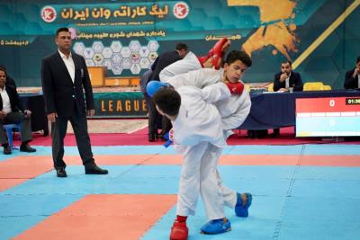 گزارش تصويري از روز دوم رقابت هاي ليگ كاراته وان ايران يادرواره شجره طيبه ميناب- همدان
