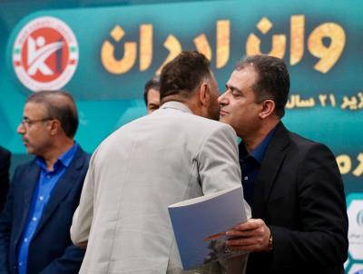 گزارش تصويري از روز سوم رقابت هاي ليگ كاراته وان ايران - همدان
