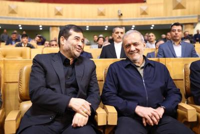 تقدير از صالح اباذري با اهداي «نشان جهان‌پهلوان تختي» در برنامه «قهرمان ايران»